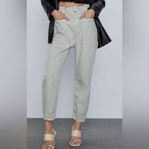 Zara Light Green cropped Paper Bag elastic waist jeans with front pockets Size 2